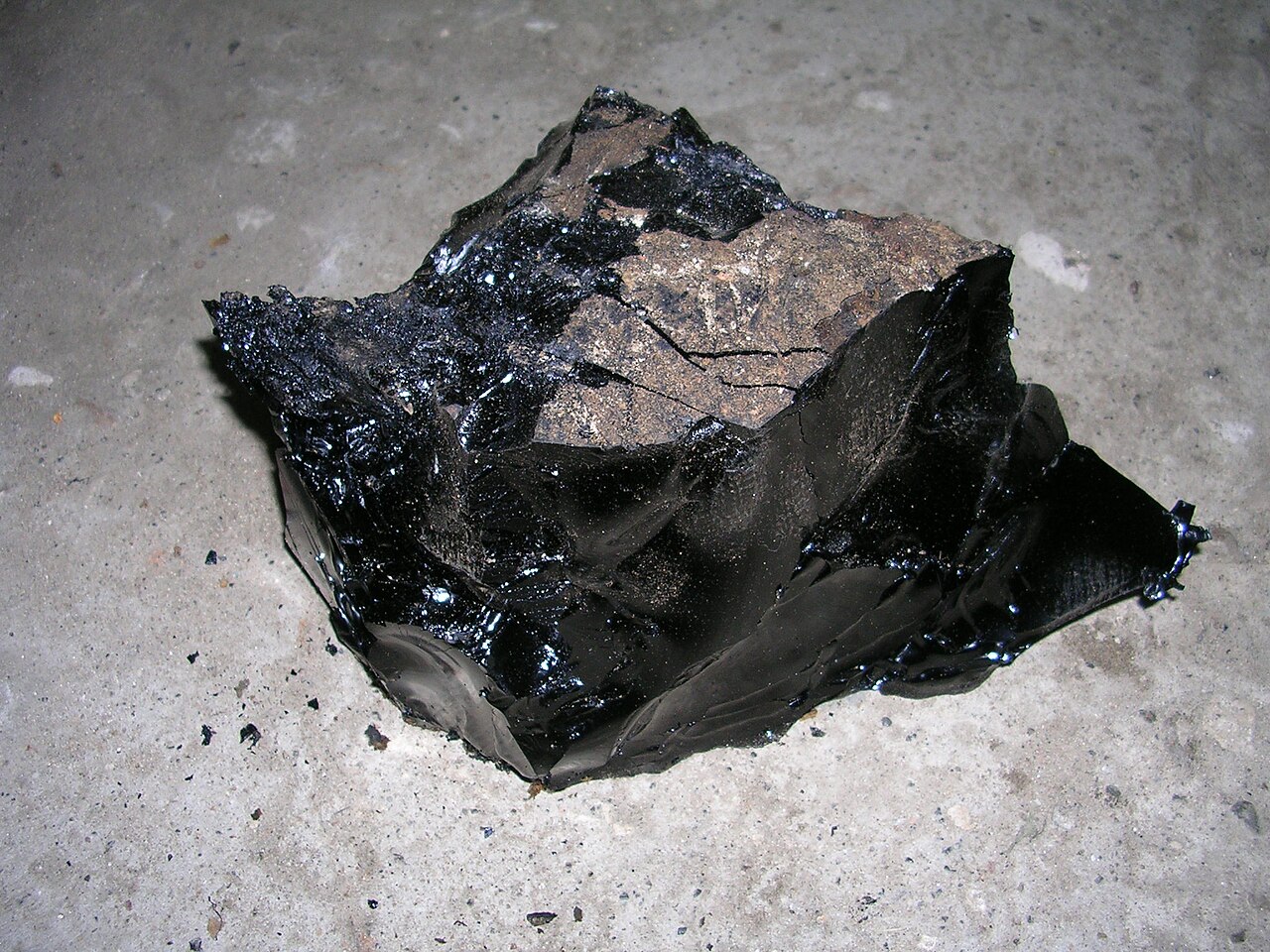 Close-up of refined bitumen