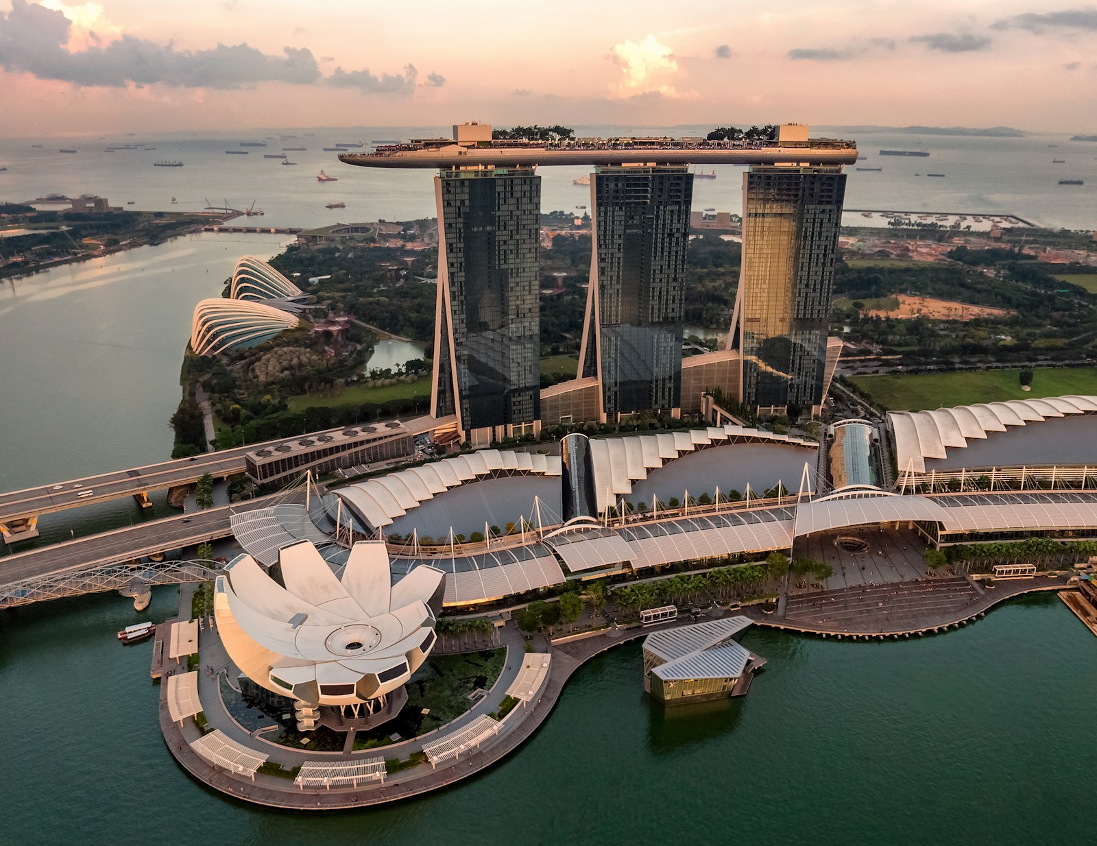 Singapore skyline at Marina Bay
